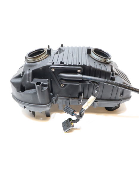 Aprilia Dorsoduro 750, gasspjäll/insprut