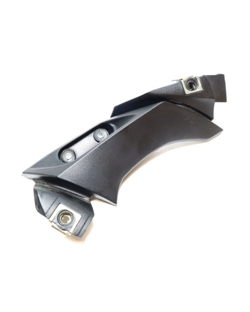 Yamaha YZF-R1, plastdetalj höger 2