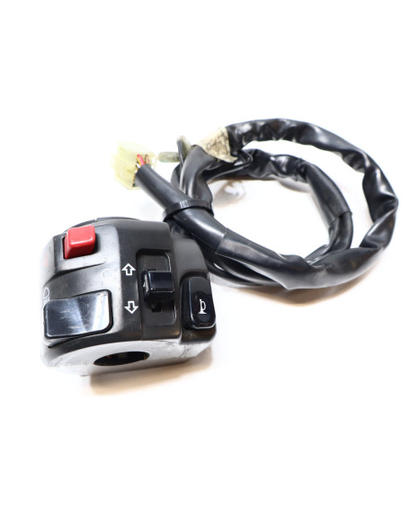 Yamaha YZF-R1, omkopplare vänster