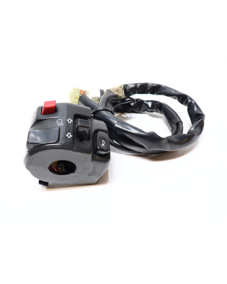 Yamaha YZF-R1, omkopplare vänster