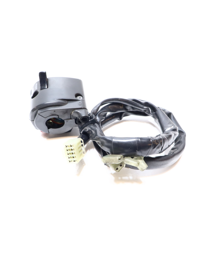 Yamaha YZF-R1, omkopplare vänster