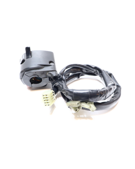 Yamaha YZF-R1, omkopplare vänster