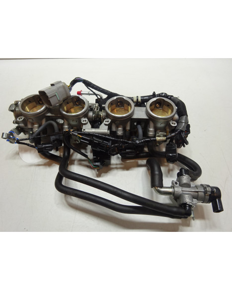 Kawasaki ZZR1400, gasspjäll/insprut