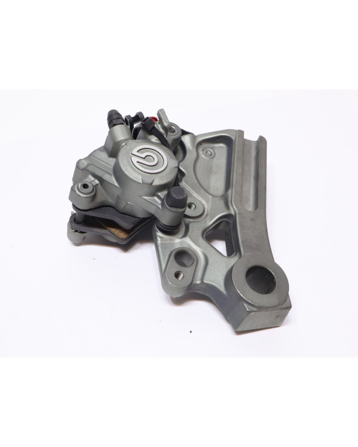 Yamaha Tenere 700, bromsok bak