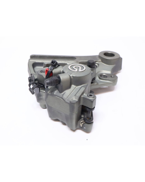 Yamaha Tenere 700, bromsok bak