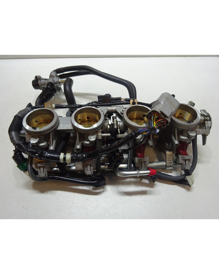 Kawasaki ZZR1400, gasspjäll/insprut