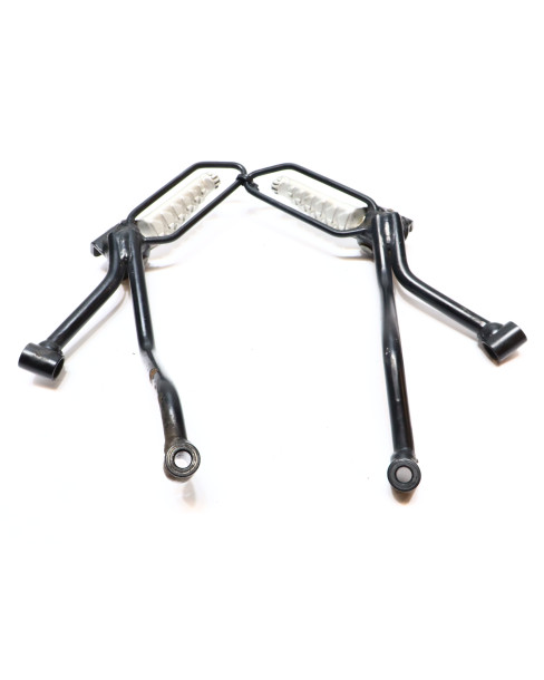 Aprilia Dorsoduro 750, passagerarfotpinne komplett (par)