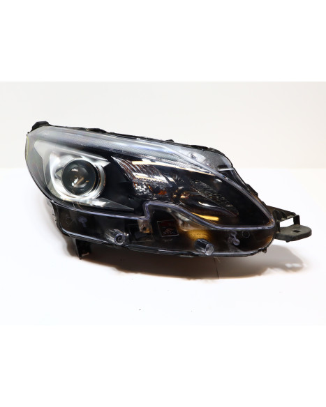 Ligier JS60, framlykta höger