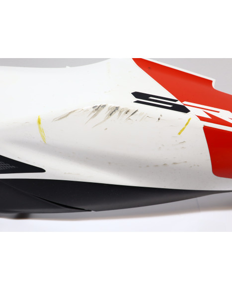 Aprilia SR50, bakre sidokåpa vänster