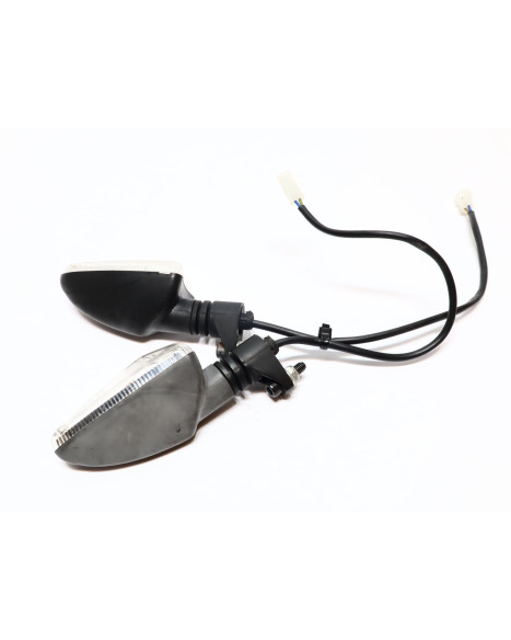 Aprilia Dorsoduro 750, blinkers fram (par)