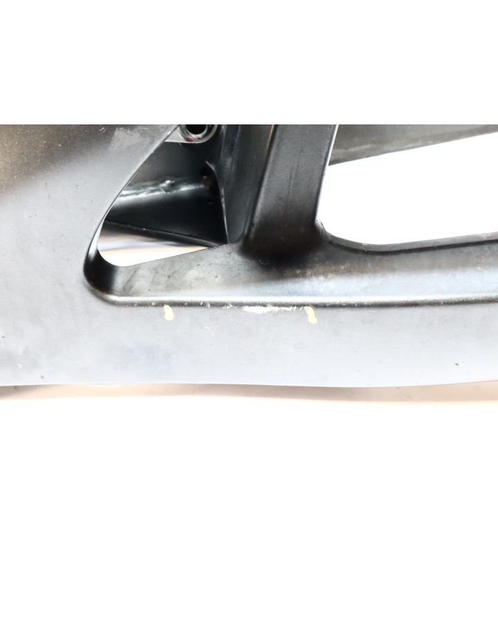 Yamaha YZF-R1, sving