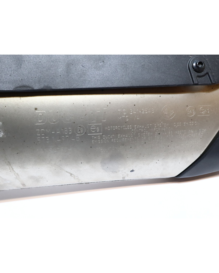Ducati Multistrada V4 S, avgassystem