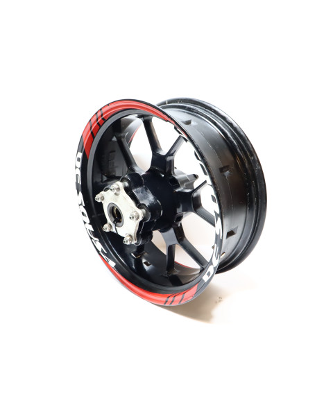 Aprilia Dorsoduro 750, bakfälg