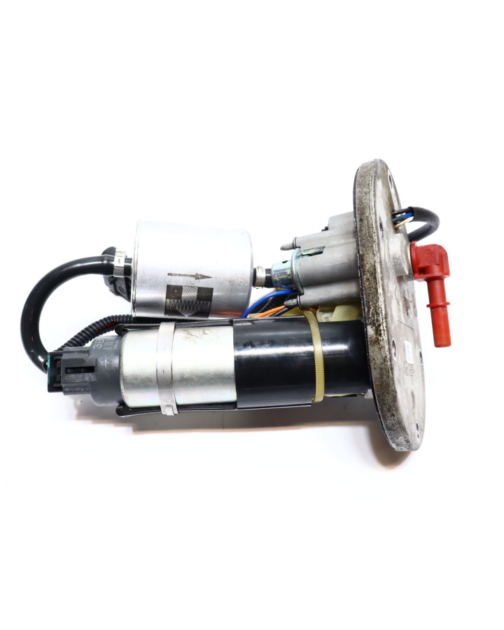 Aprilia Dorsoduro 750, bränslepump