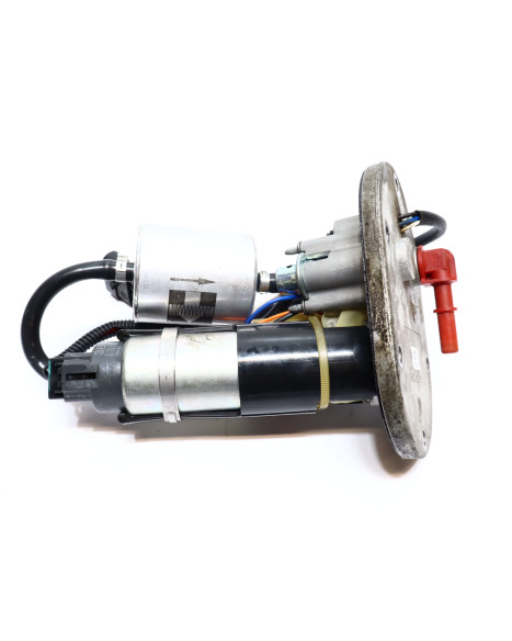 Aprilia Dorsoduro 750, bränslepump