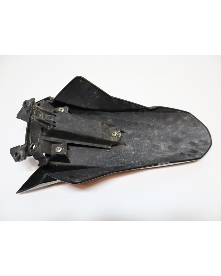 Aprilia Dorsoduro 750, framskärm