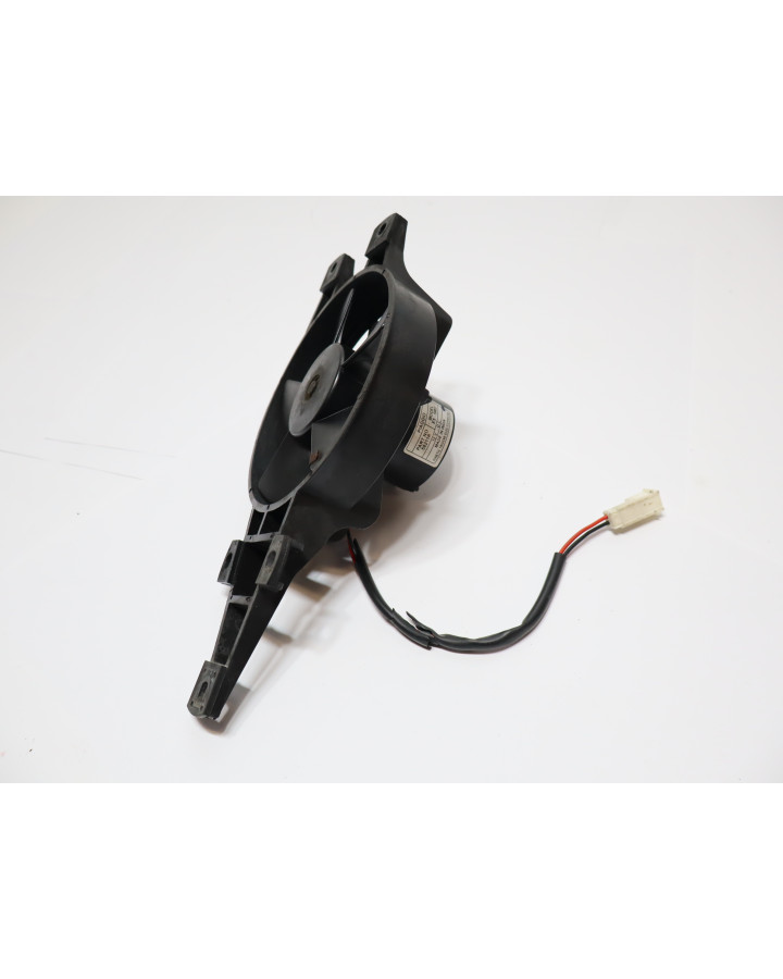 Piaggio MP3 500, kylarfläkt