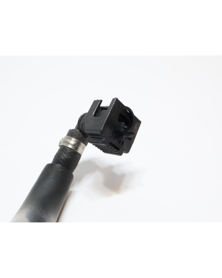 Yamaha Tenere 700, bränslesslang