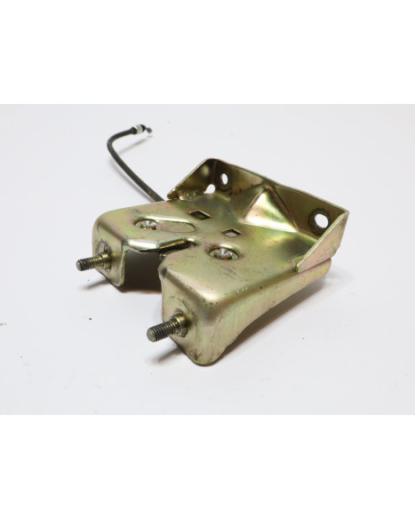 Kymco ZX Fever, sadellås med vajer