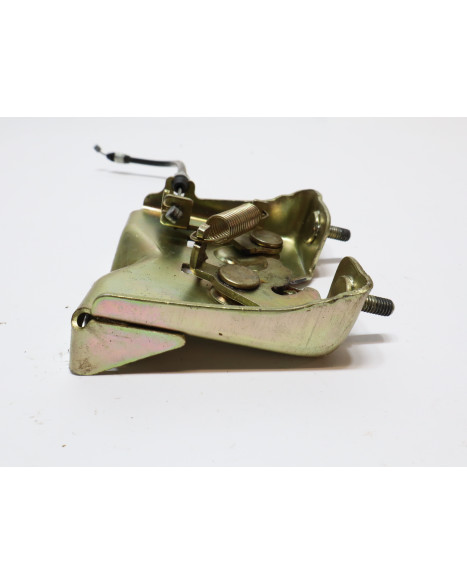 Kymco ZX Fever, sadellås med vajer