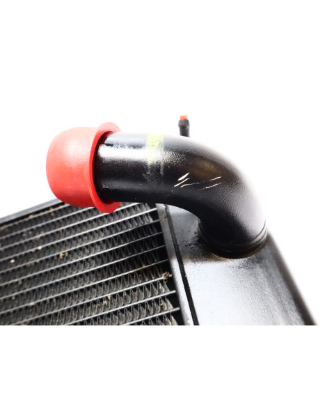 Ducati Multistrada V4 S, kylare vänster