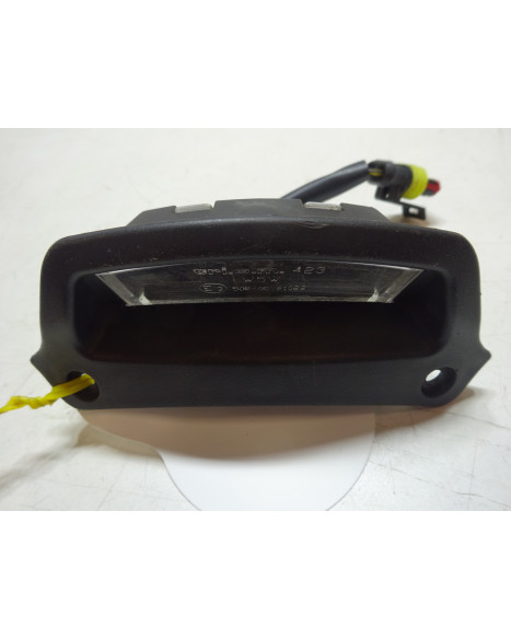 Vespa Primavera, nummerplåtsbelysning