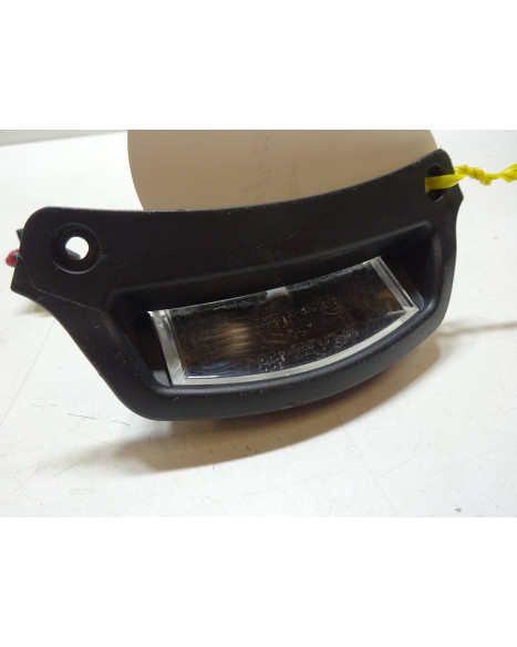 Vespa Primavera, nummerplåtsbelysning