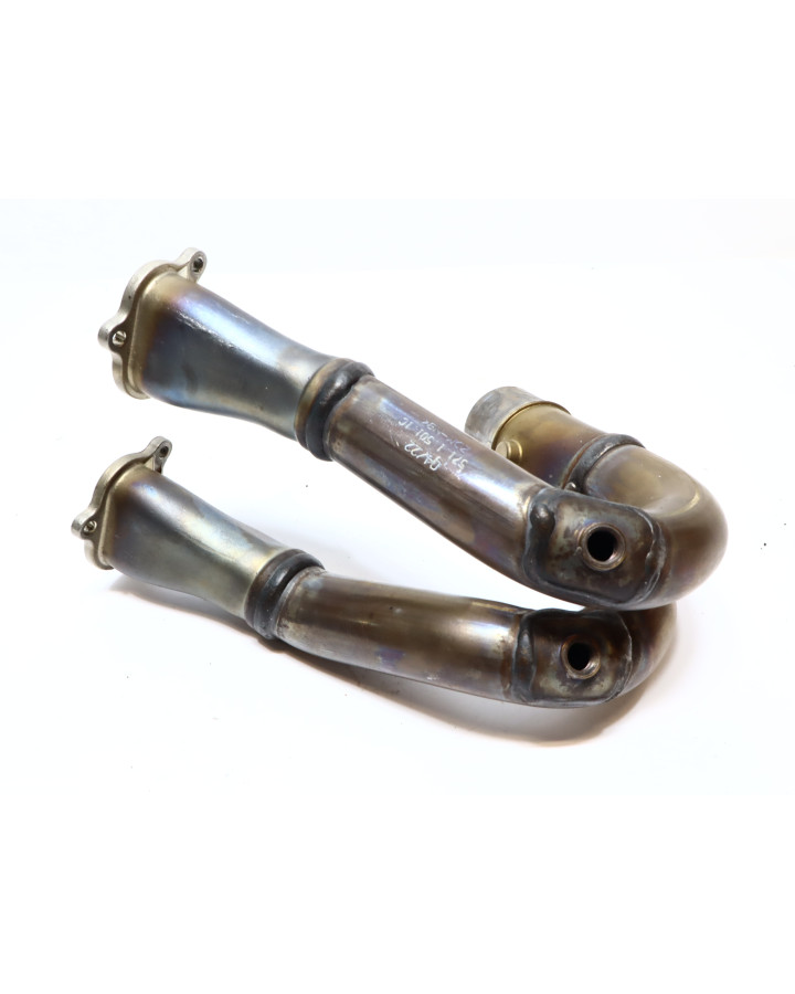 Ducati Multistrada V4 S, bakre grenrör