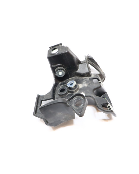 Yamaha Tenere 700, fäste ABS