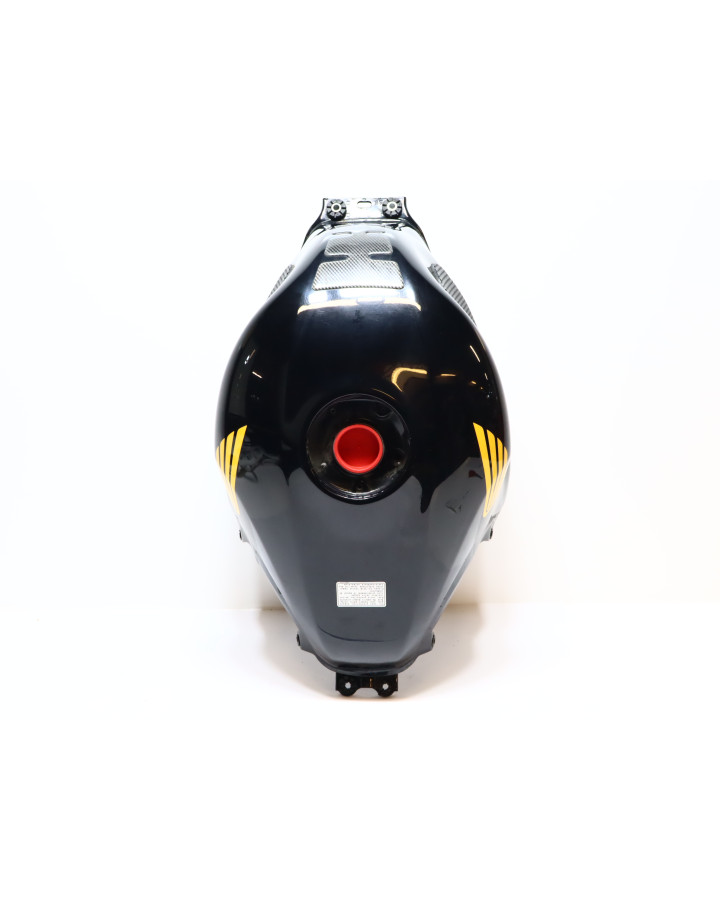 Honda CBR600F, bränsletank