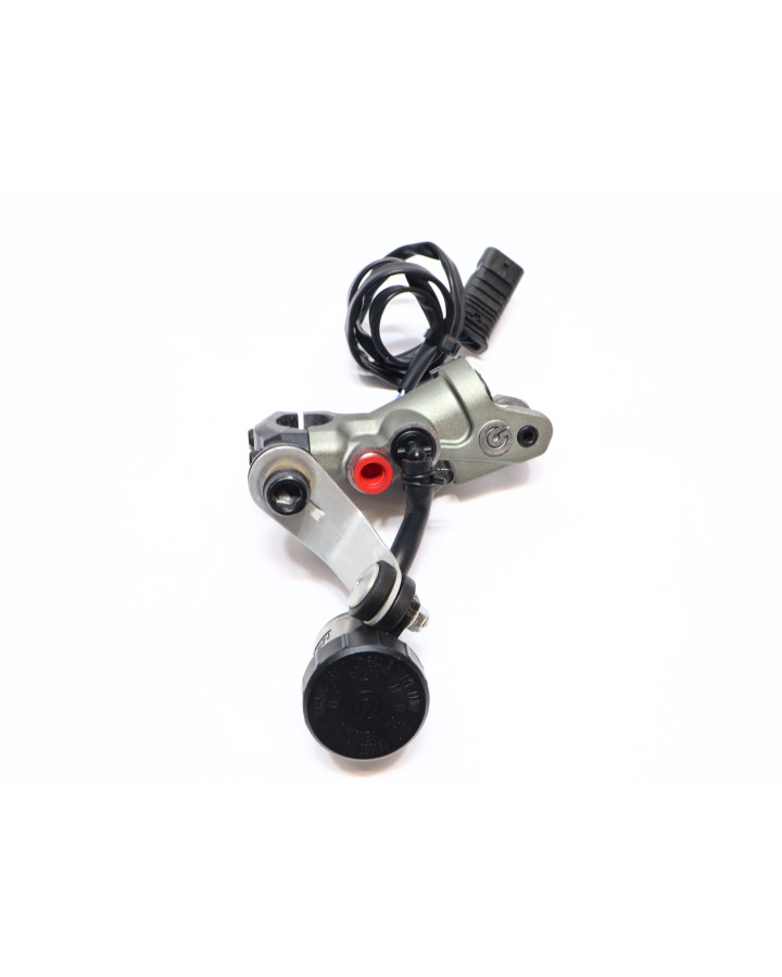 Ducati Multistrada V4 S, kopplingscylinder