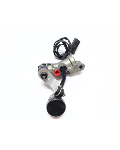 Ducati Multistrada V4 S, kopplingscylinder