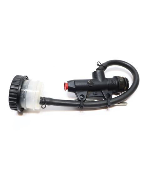 Ducati Multistrada V4 S, bromscylinder bak