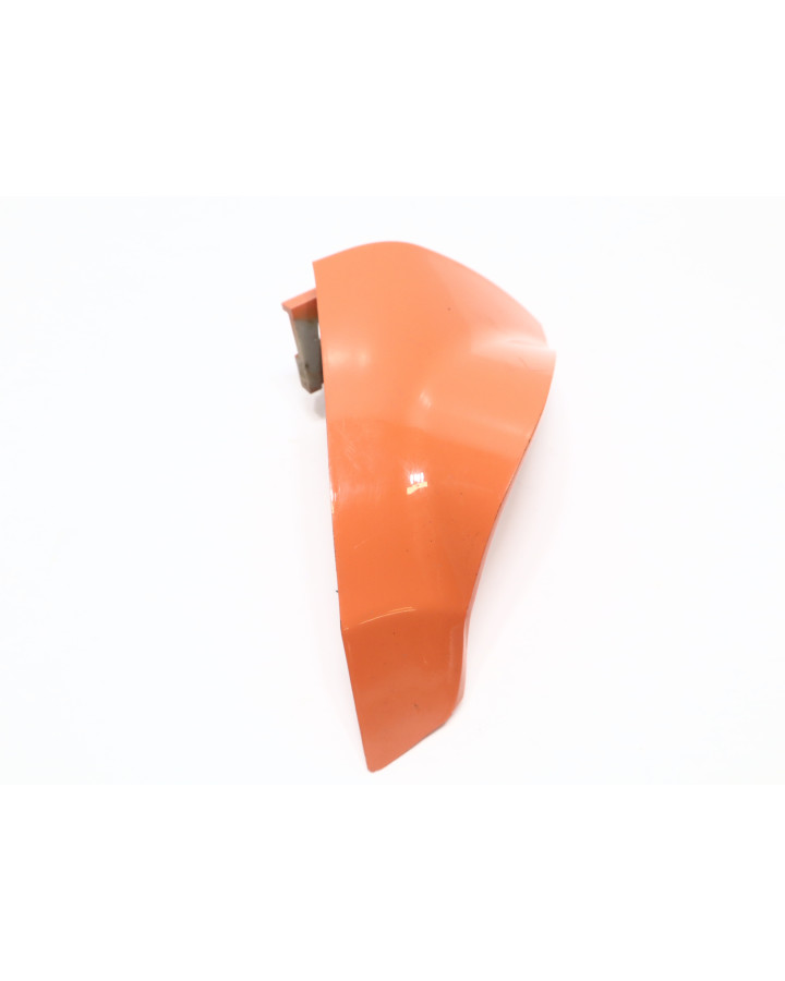 Vespa Sprint/Primavera, nedre plastdetalj vänster