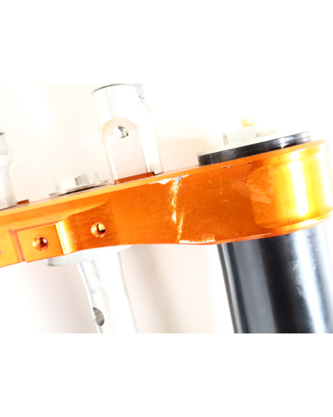 KTM 690 SMC R, framgaffel