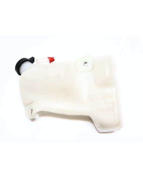 Aprilia Dorsoduro 750, expansionskärl