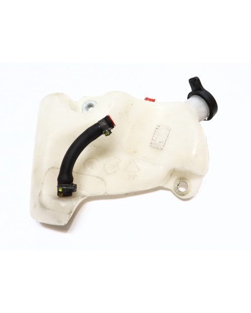 Aprilia Dorsoduro 750, expansionskärl 2