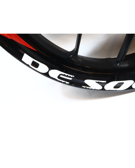 Aprilia Dorsoduro 750, framfälg