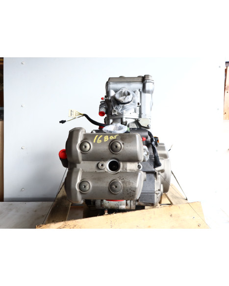 Aprilia Dorsoduro 750, motor