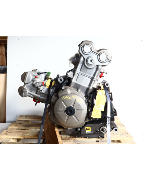 Aprilia Dorsoduro 750, motor