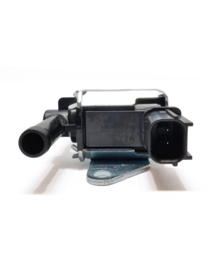 Honda CB650R, luftsolenoid