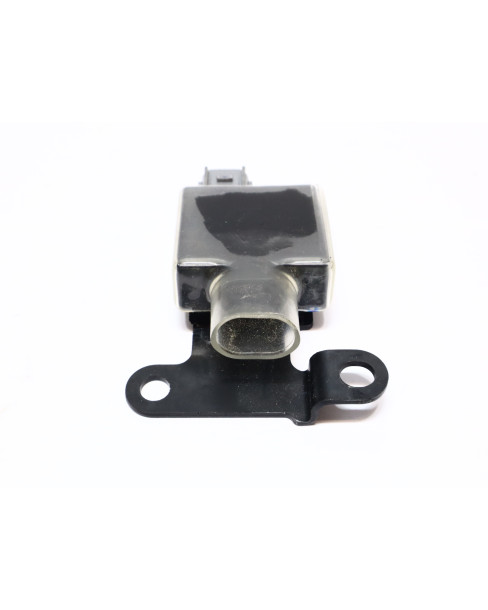 Honda CB650R, relä USB 2