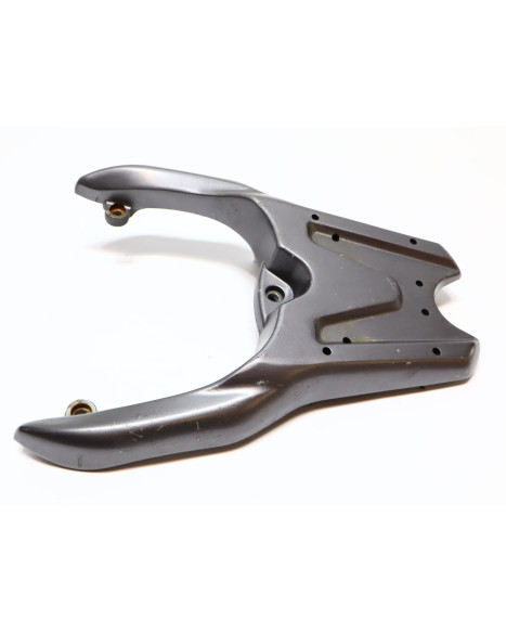 Vento Street Fighter, pakethållare