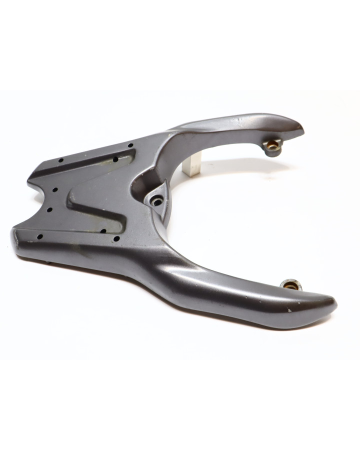 Vento Street Fighter, pakethållare