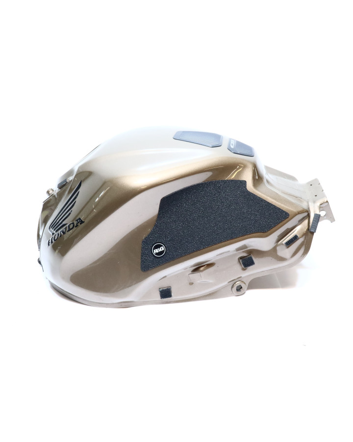 Honda CB650R, bränsletank