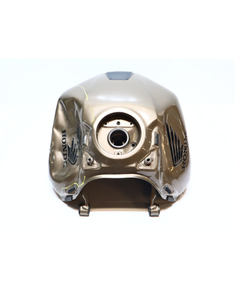 Honda CB650R, bränsletank