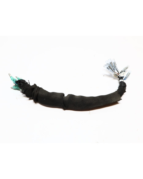 Cake Makka, främre kabelhärva