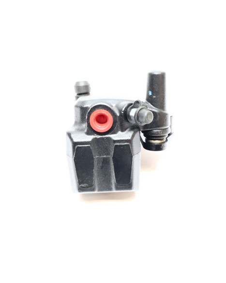 Cake Makka, bromsok bak