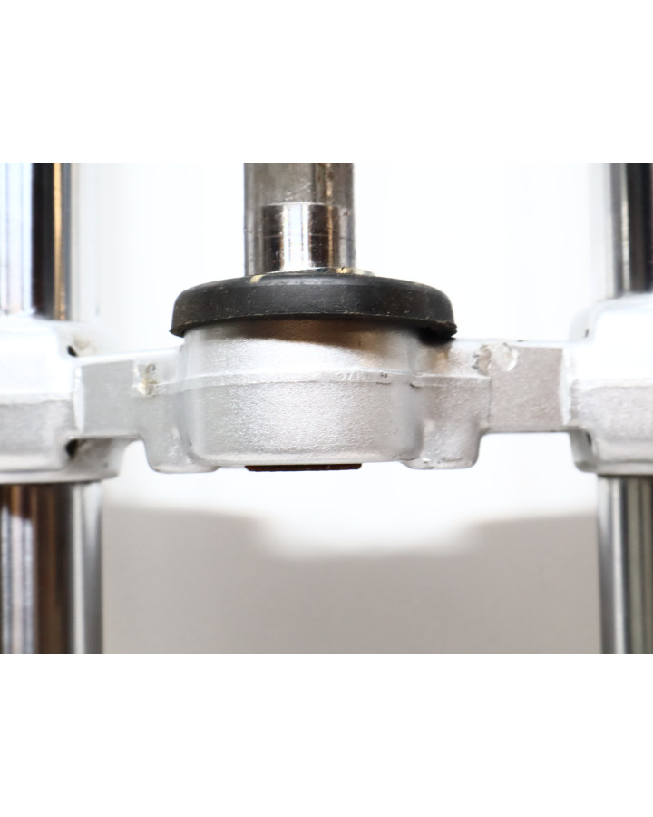 Aprilia SX50, framgaffel