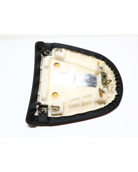 Kawasaki Z1000, passagerarsadel